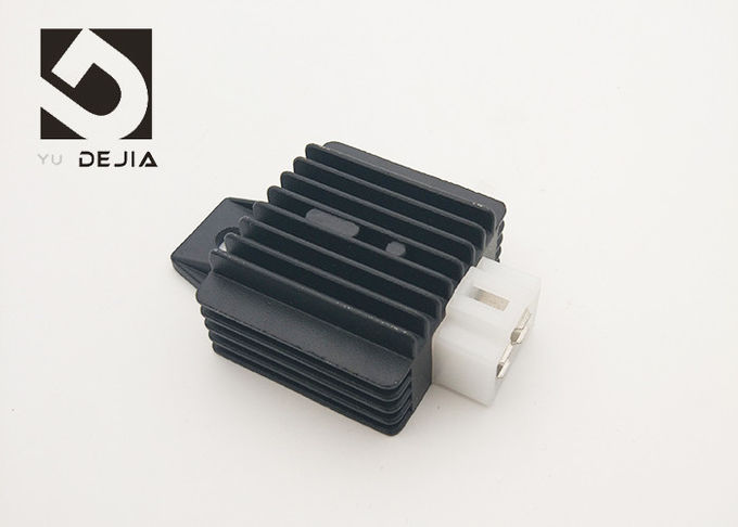LF parti universali del motociclo da 110 cc, regolatore del raddrizzatore di mercato degli accessori di 4 Pin per il motociclo